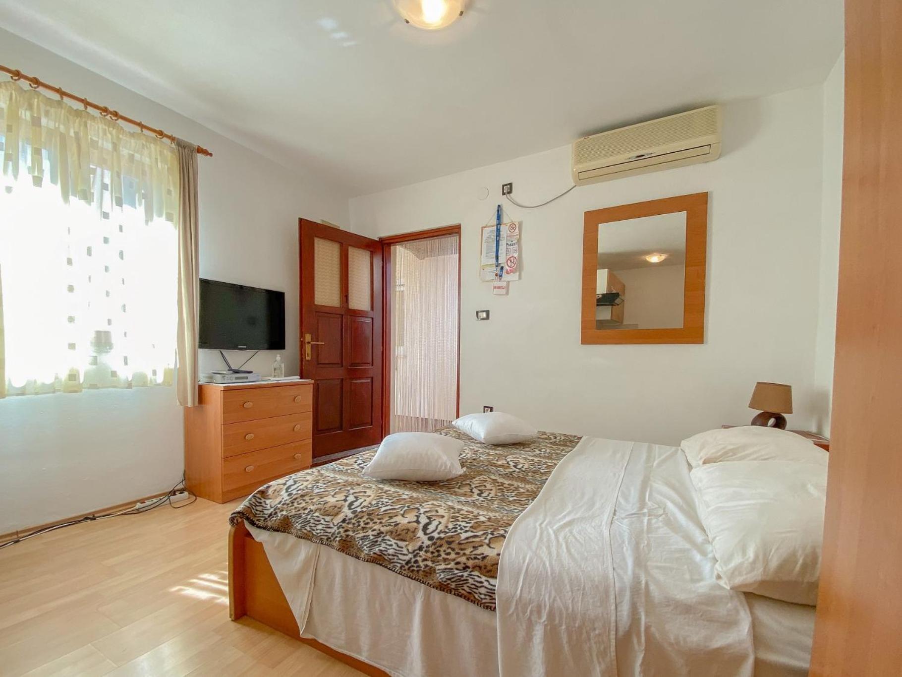 Gardenia One Apartment Новиград Екстериор снимка